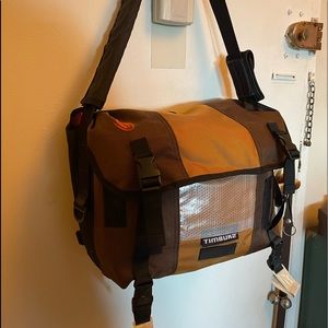 Timbuk2 laptop bag/ messenger bag - great for city living - barely worn